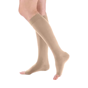 [0240101000] Mediven Elegance Kniekous Caramel Open Teen CCL2 (I)